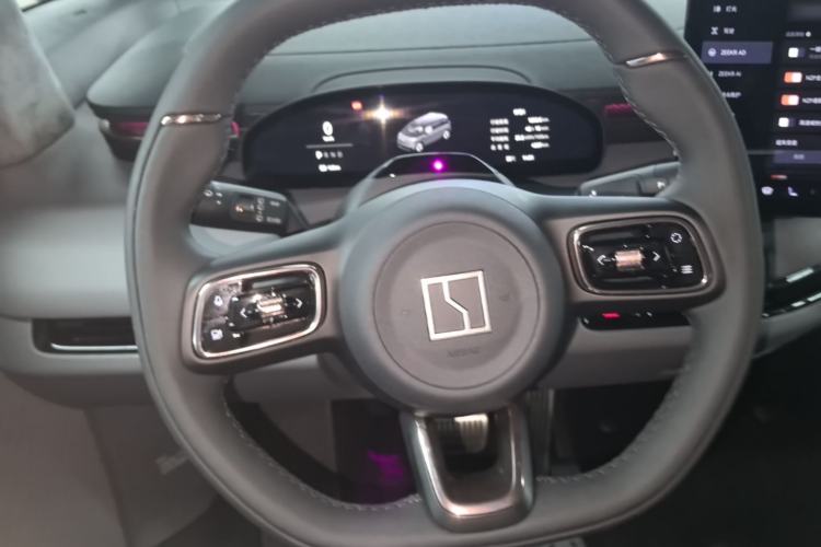 Used Zeekr MIX 2025 Intelligent Driving Version Steering Wheel