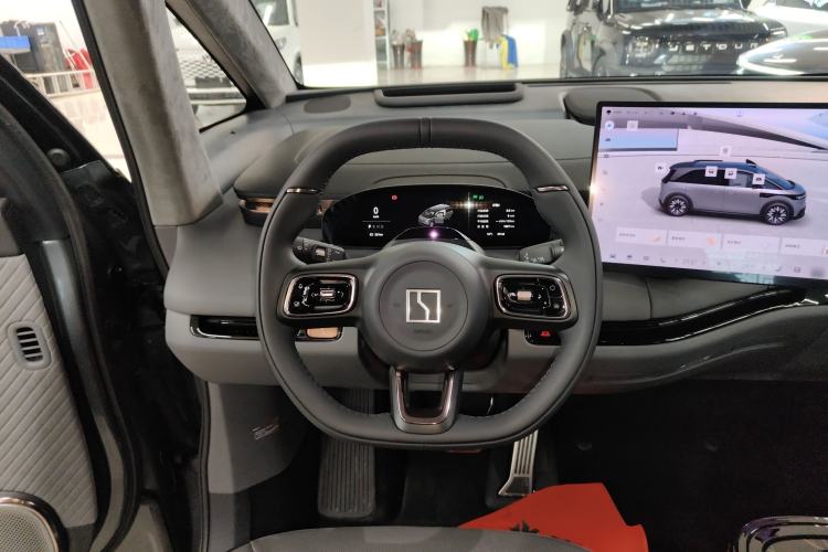 Used Zeekr MIX 2025 Long-Range Intelligent Driving Edition Steering Wheel