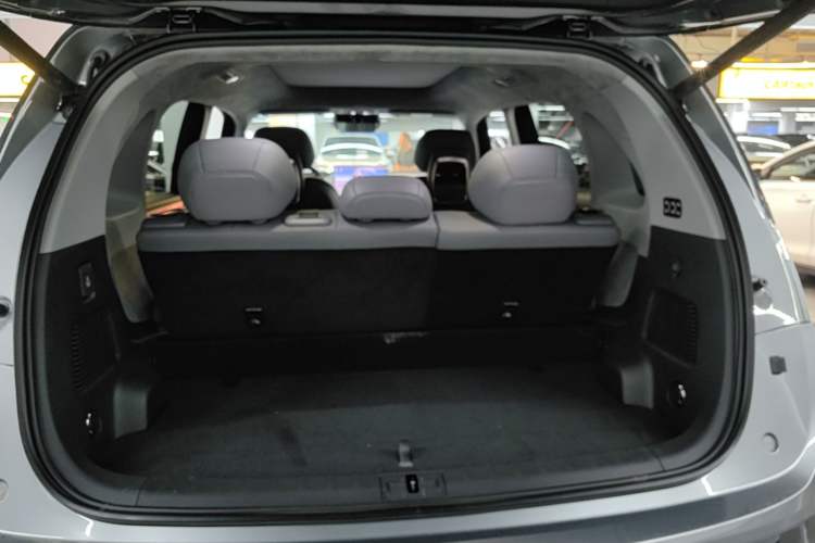 Used Zeekr MIX 2025 Intelligent Driving Version Trunk