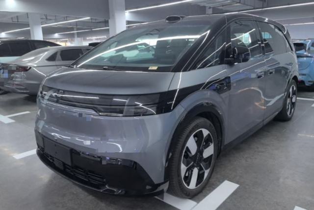 Used Zeekr MIX 2025 Intelligent Driving Version