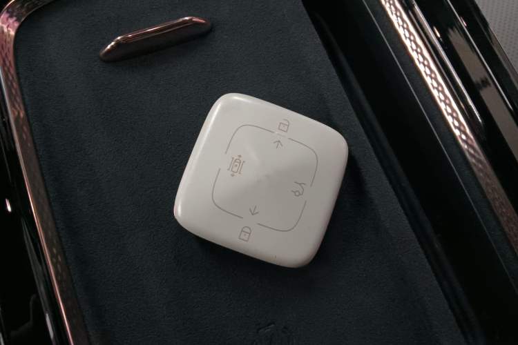 Used Zeekr MIX 2025 Long-Range Intelligent Driving Edition Vehicle Key