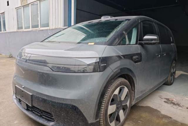 Used Zeekr MIX 2025 Intelligent Driving Version