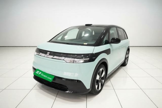 Zeekr MIX 2025 Intelligent Driving Version مستعملة