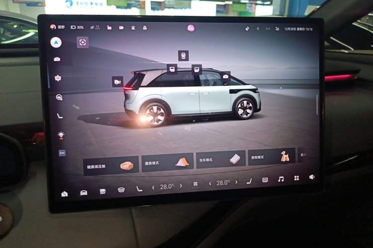 Used Zeekr MIX 2025 Long-Range Intelligent Driving Edition Audio And AC Panel