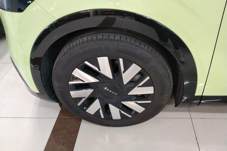 Used Zeekr MIX 2025 Long-Range Intelligent Driving Edition Exterior 7