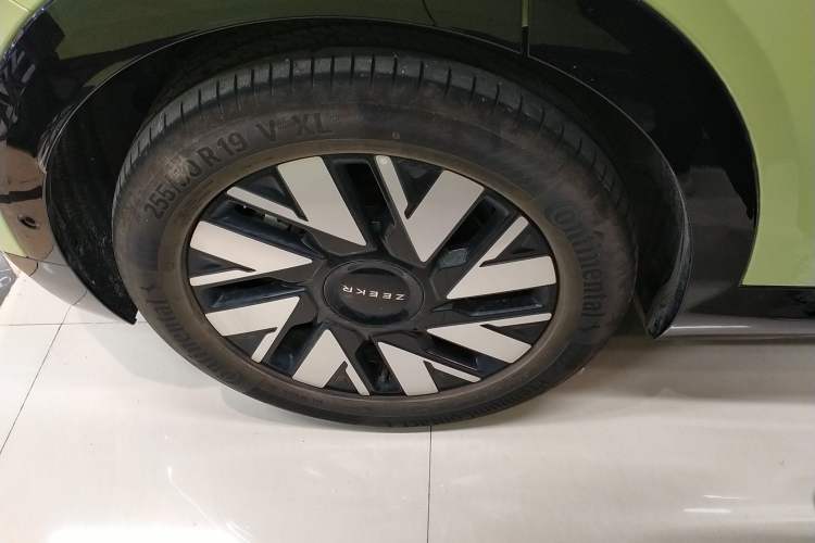 Used Zeekr MIX 2025 Long-Range Intelligent Driving Edition Exterior 8