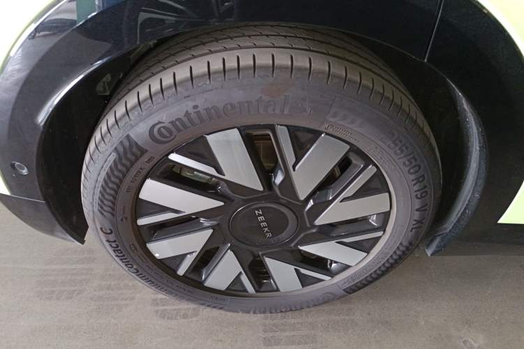 Used Zeekr MIX 2025 Long-Range Intelligent Driving Edition Exterior 8