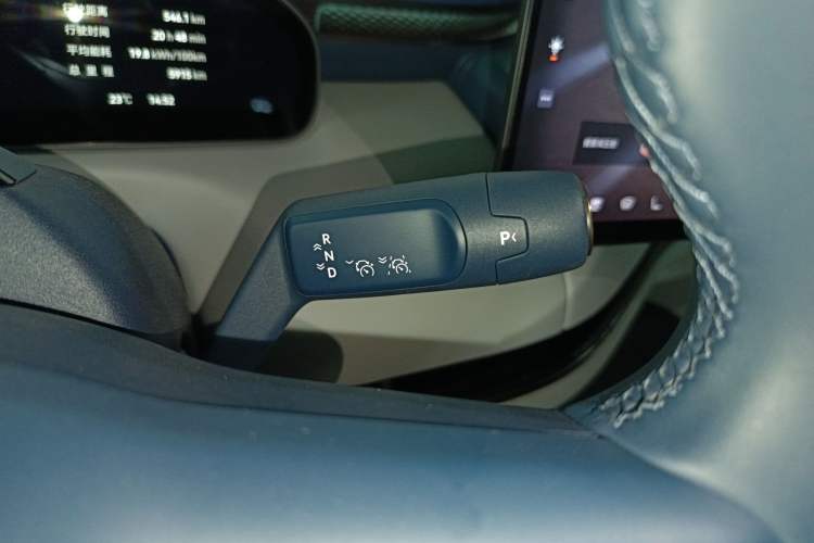 Used Zeekr MIX 2025 Long-Range Intelligent Driving Edition Gear Lever