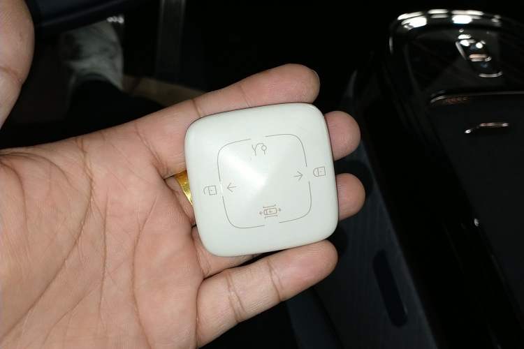 Used Zeekr MIX 2025 Long-Range Intelligent Driving Edition Interior 1