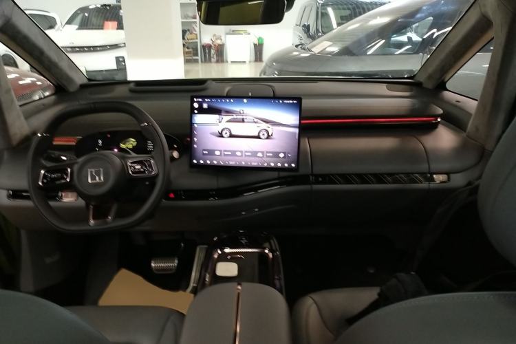 Used Zeekr MIX 2025 Long-Range Intelligent Driving Edition Interior 2