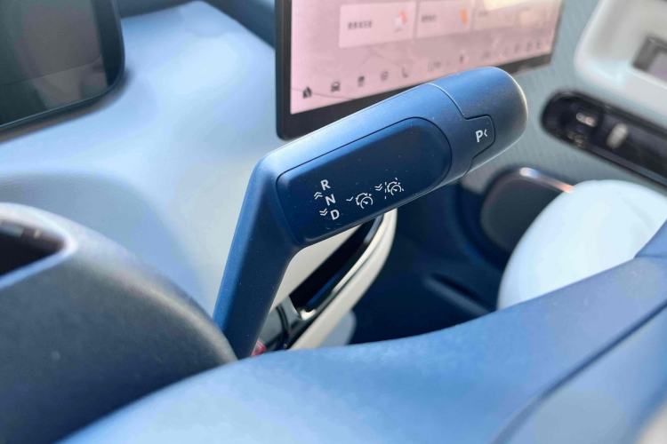 Used Zeekr MIX 2025 Long-Range Intelligent Driving Edition Interior 5