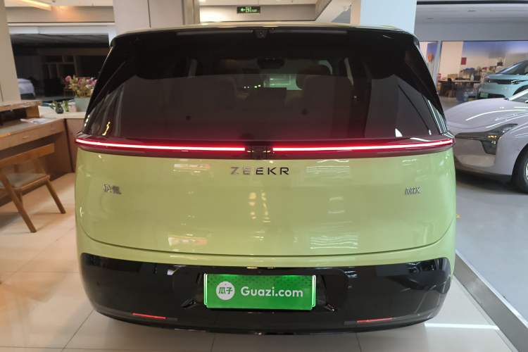 Used Zeekr MIX 2025 Long-Range Intelligent Driving Edition Rear