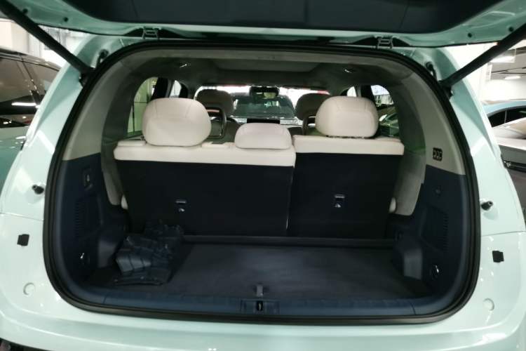 Used Zeekr MIX 2025 Long-Range Intelligent Driving Edition Trunk
