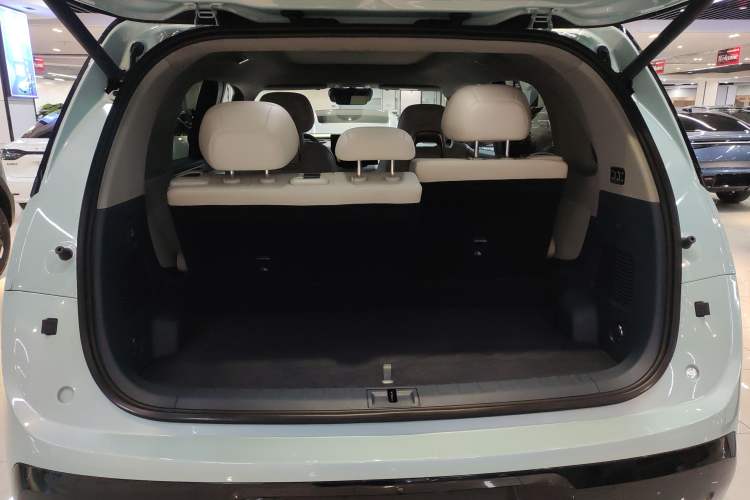 Used Zeekr MIX 2025 Long-Range Intelligent Driving Edition Trunk