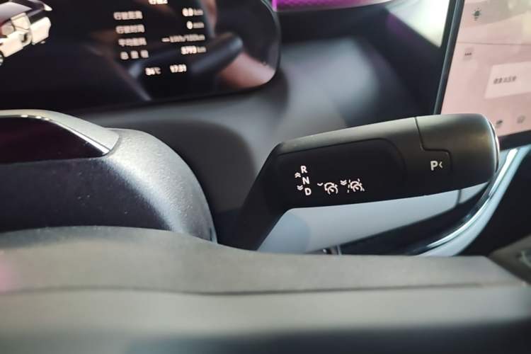 Used Zeekr MIX 2025 Intelligent Driving Version Gear Lever