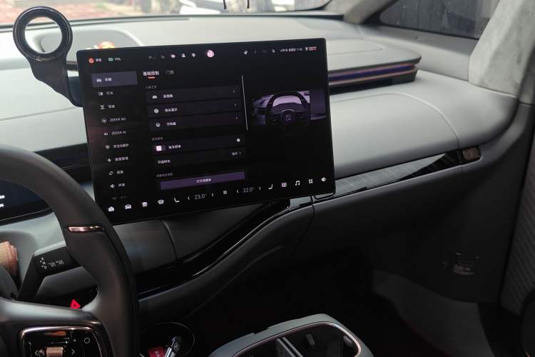Used Zeekr MIX 2025 Intelligent Driving Version Audio And AC Panel