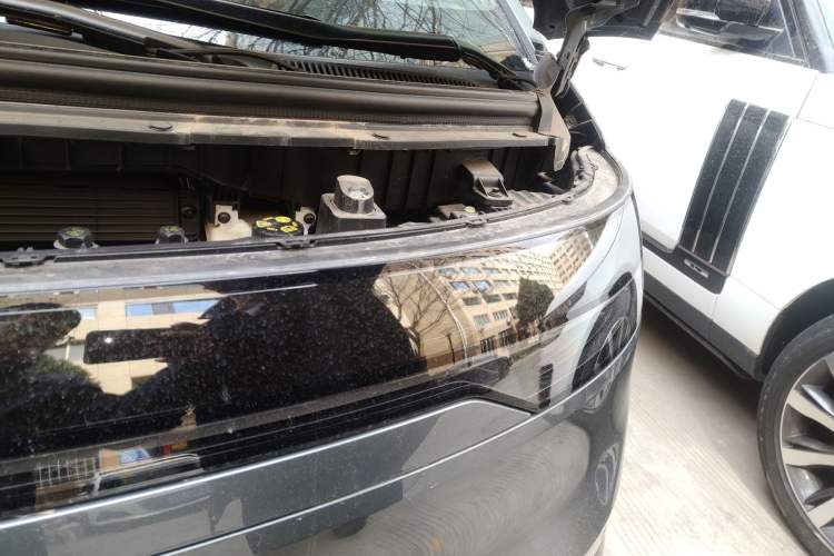 Used Zeekr MIX 2025 Long-Range Intelligent Driving Edition Engine Bay Left
