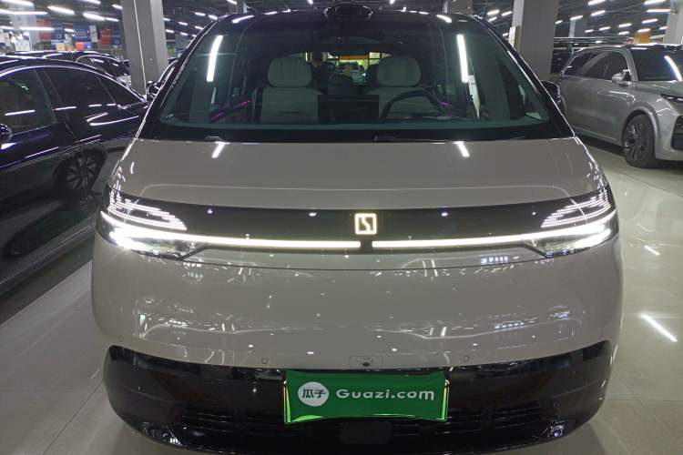 Used Zeekr MIX 2025 Long-Range Intelligent Driving Edition Exterior 1