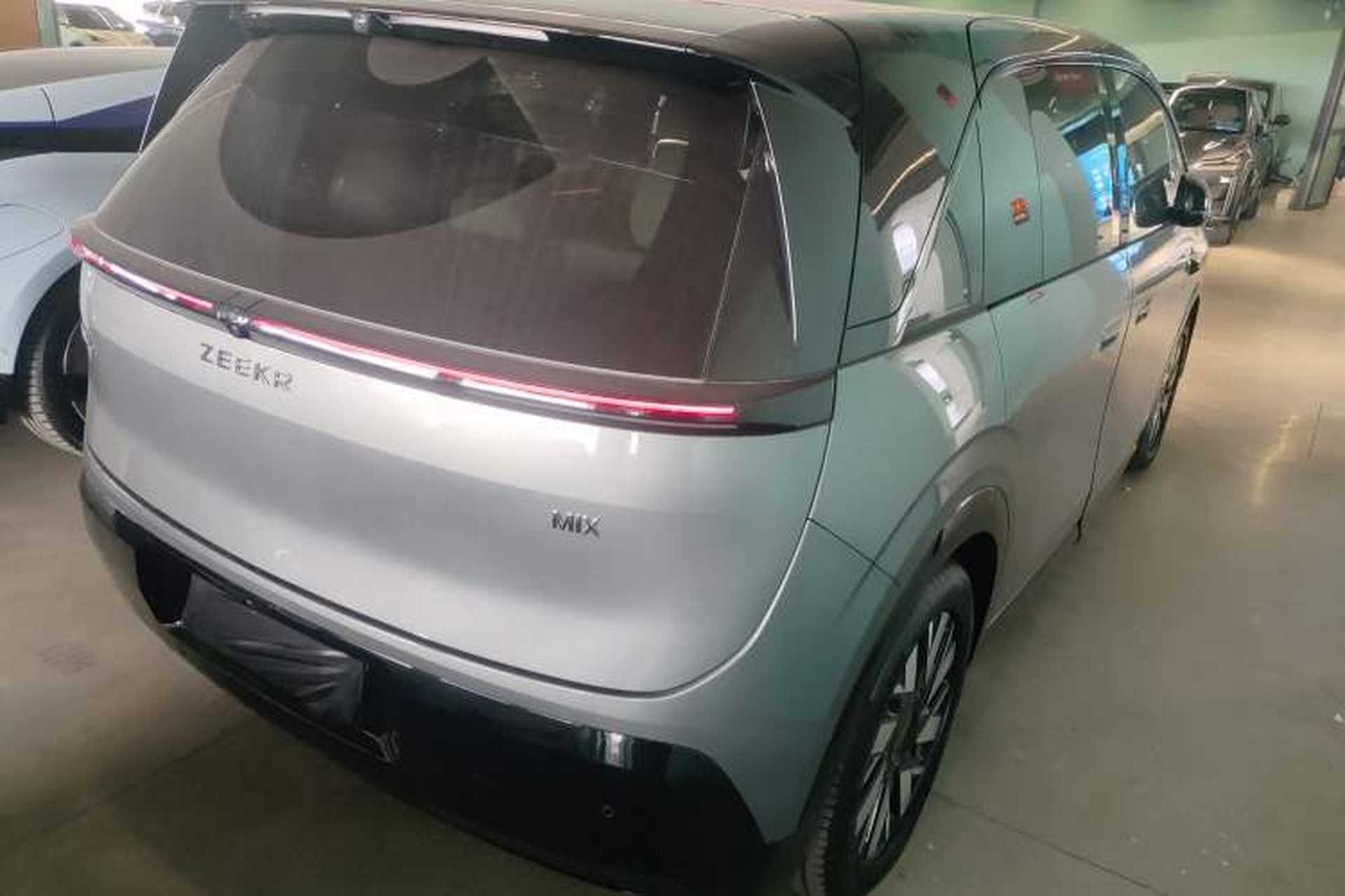 Used Zeekr MIX 2025 Long-Range Intelligent Driving Edition Exterior 5