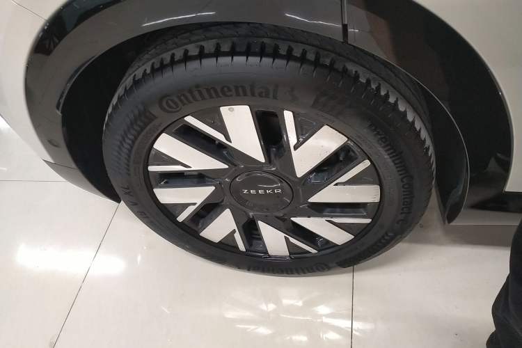 Used Zeekr MIX 2025 Long-Range Intelligent Driving Edition Exterior 8