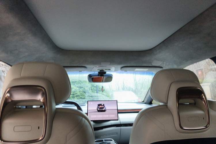 Used Zeekr MIX 2025 Long-Range Intelligent Driving Edition Headliner