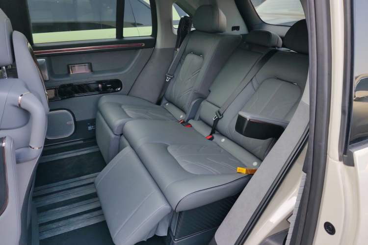 Used Zeekr MIX 2025 Long-Range Intelligent Driving Edition Left Rear Seat