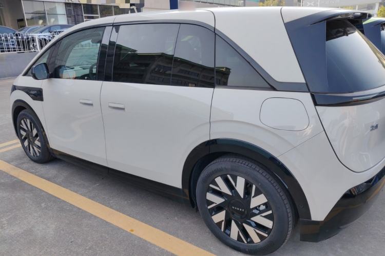 Used Zeekr MIX 2025 Long-Range Intelligent Driving Edition Left Side