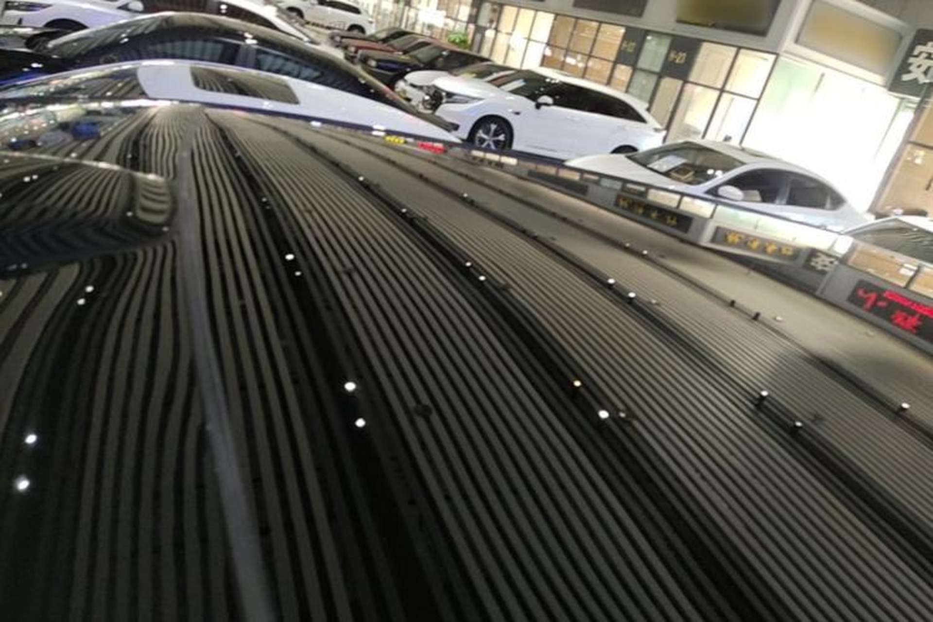 Used Zeekr MIX 2025 Long-Range Intelligent Driving Edition Roof