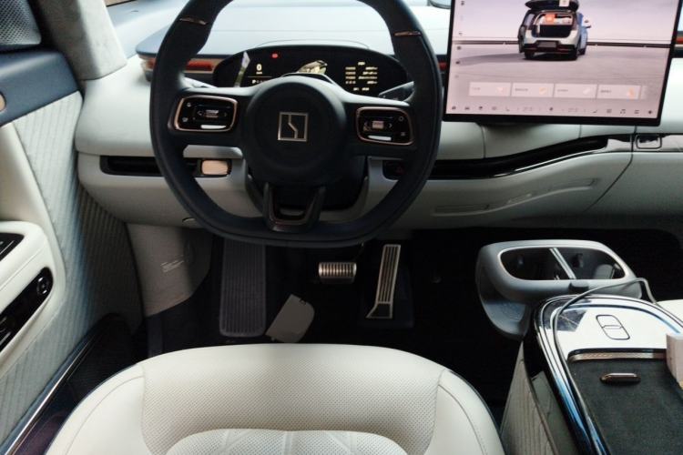 Used Zeekr MIX 2025 Long-Range Intelligent Driving Edition Steering Wheel