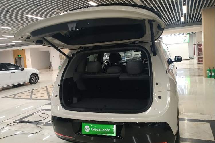 Used Zeekr MIX 2025 Long-Range Intelligent Driving Edition Trunk