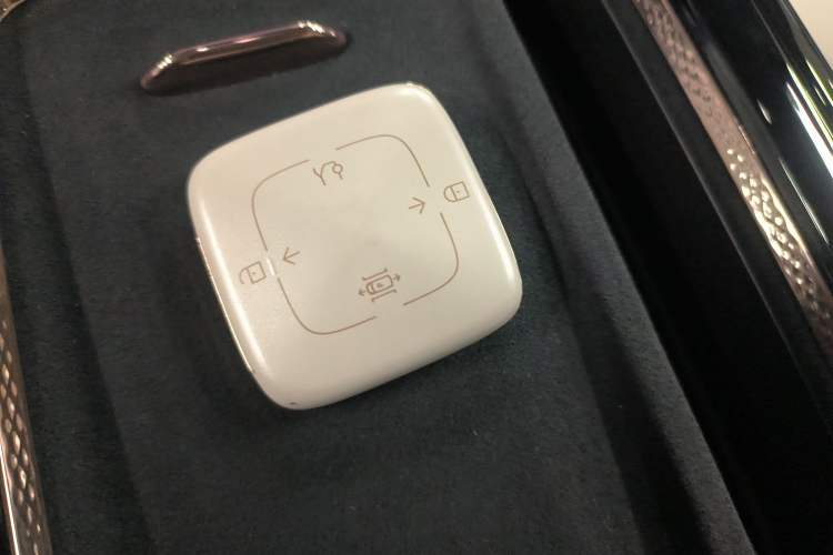 Used Zeekr MIX 2025 Long-Range Intelligent Driving Edition Vehicle Key