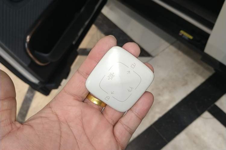 Used Zeekr MIX 2025 Long-Range Intelligent Driving Edition Vehicle Key