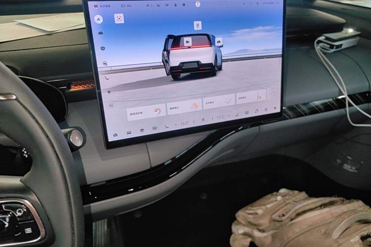 Used Zeekr MIX 2025 Intelligent Driving Version Audio And AC Panel