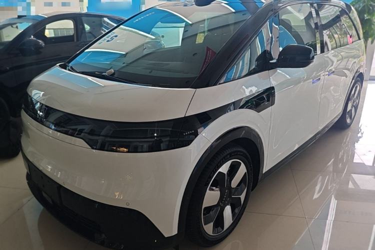 Zeekr MIX 2025 Intelligent Driving Version