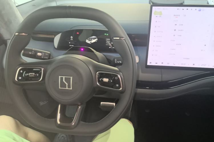 Used Zeekr MIX 2025 Intelligent Driving Version Center Console