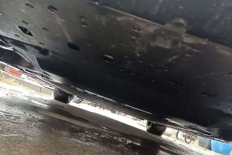 Used Zeekr MIX 2025 Long-Range Intelligent Driving Edition Chassis Front