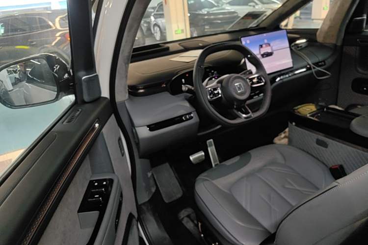Used Zeekr MIX 2025 Intelligent Driving Version Driver Seat