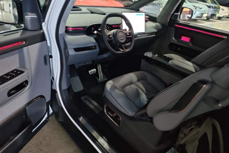 Used Zeekr MIX 2025 Intelligent Driving Version Driver Seat