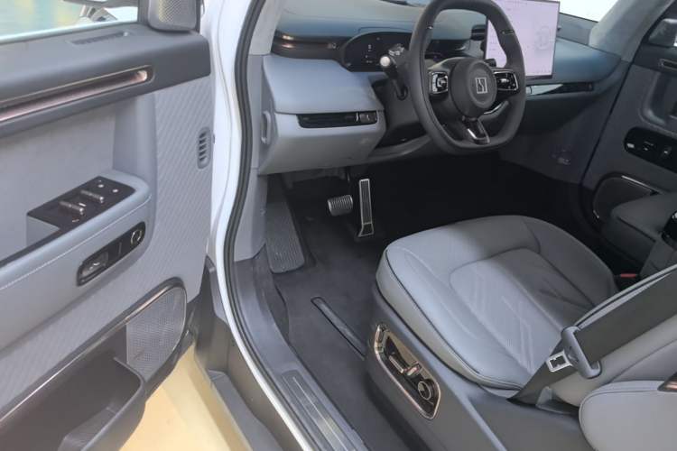 Used Zeekr MIX 2025 Intelligent Driving Version Driver Seat