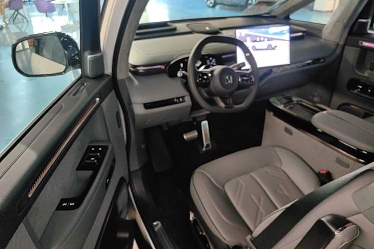 Used Zeekr MIX 2025 Intelligent Driving Version Driver Seat