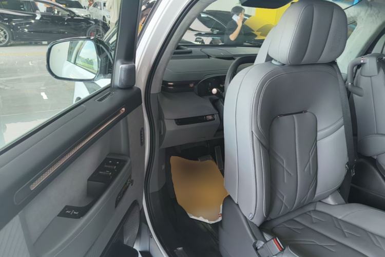 Used Zeekr MIX 2025 Intelligent Driving Version Driver Seat