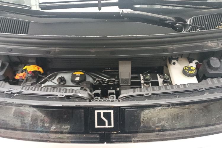 Used Zeekr MIX 2025 Long-Range Intelligent Driving Edition Engine Bay