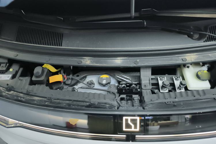 Used Zeekr MIX 2025 Long-Range Intelligent Driving Edition Engine Bay