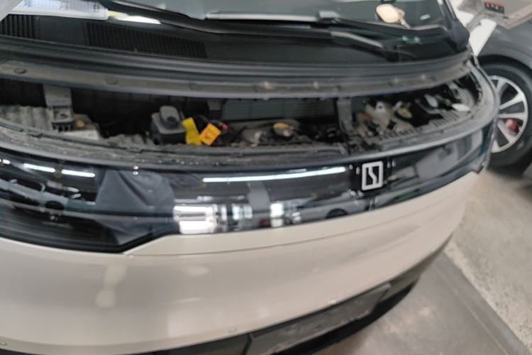 Used Zeekr MIX 2025 Long-Range Intelligent Driving Edition Engine Bay