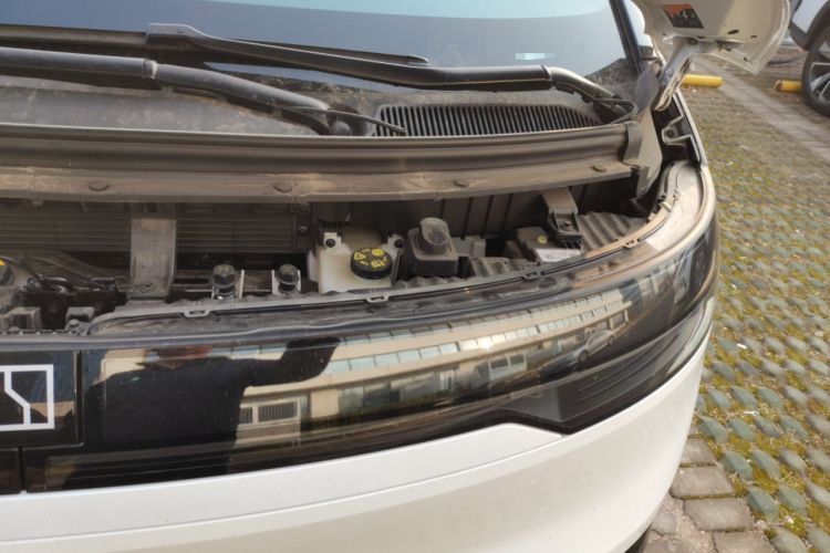 Used Zeekr MIX 2025 Intelligent Driving Version Engine Bay Left