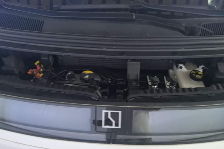 Used Zeekr MIX 2025 Intelligent Driving Version Engine Bay