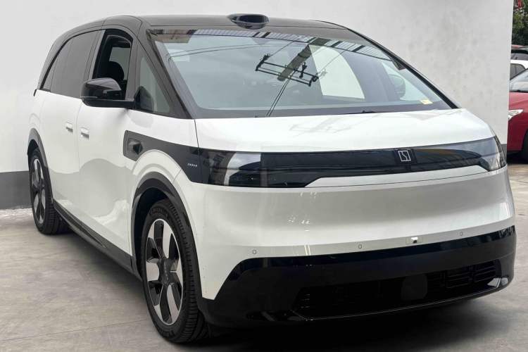 Used Zeekr MIX 2025 Intelligent Driving Version Exterior 1