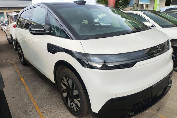 Used Zeekr MIX 2025 Long-Range Intelligent Driving Edition Exterior 2