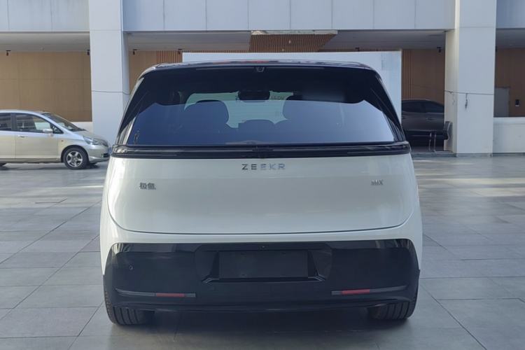 Used Zeekr MIX 2025 Long-Range Intelligent Driving Edition Exterior 4