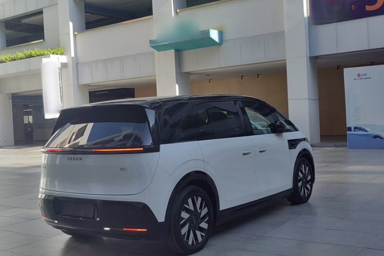 Used Zeekr MIX 2025 Long-Range Intelligent Driving Edition Exterior 5